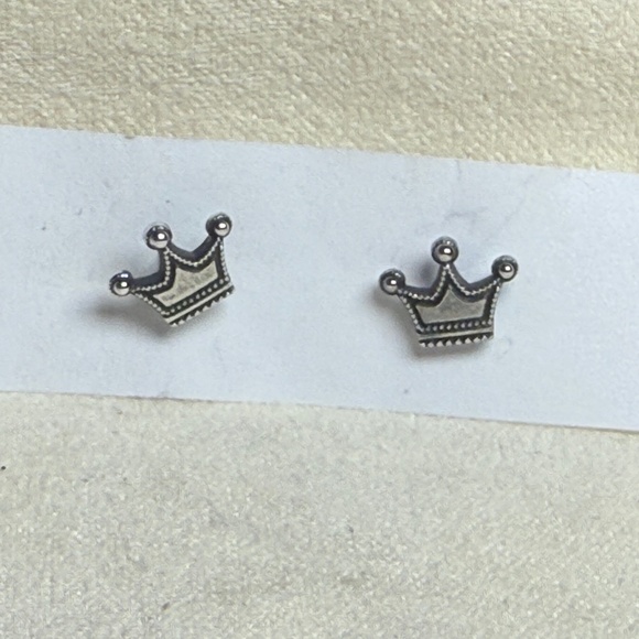 James Avery Crown Studs - Picture 1 of 2